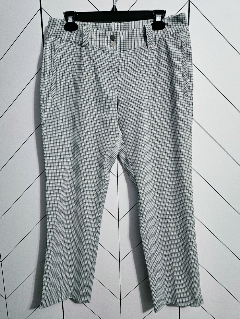 Nike Golf Dri-Fit Plaid Cropped Pants, Size 8